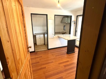 Departamento en arriendo mensual en Santa Julia 465, La Florida, Región Metropolitana de Santiago 8240000, Chile, La Florida - 1 dormitorio, 1 baño