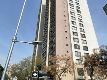 Departamento en arriendo mensual en Entre eyzaguirre y diez de julio, Santiago - 2 dormitorios, 1 baño