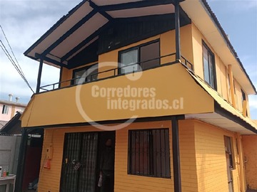 Casa en arriendo mensual en Av. Ferrocarril, Jardín Los Héroes, Maipú, Maipú - 3 dormitorios, 2 baños