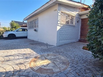 Casa en venta en Bilbao Colegio Saint John´s, La Reina - 4 dormitorios, 1 baño