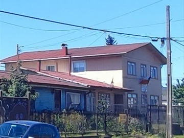 Casa en venta en Avda Errázuriz 1586 Esquina Huemul, Valdivia - 9 dormitorios, 3 baños