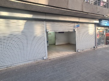 Local Comercial en arriendo mensual en San Diego 303, Santiago, Región Metropolitana de Santiago 8320000, Chile, Santiago