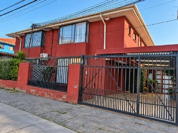 Casa en venta en Comodidad y Estilo Cerca de Todo (182490), Maipú - 4 dormitorios, 4 baños