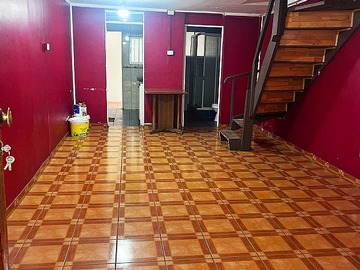 Casa en venta en Froilan roa // blizard, Macul - 3 dormitorios, 1 baño
