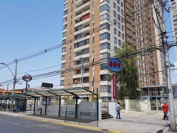 Departamento en venta en Avenida Vicuña Mackenna 7801, La Florida - 2 dormitorios, 2 baños