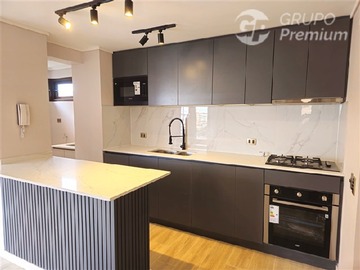 Departamento en venta en Remodelado, como nuevo y en una excelente ubicación, Las Condes - 2 dormitorios, 1 baño