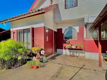 Casa en venta en Quilpué, Quilpué - 5 dormitorios, 2 baños