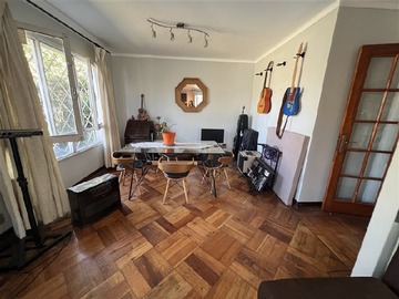 Casa en arriendo mensual en Las luciérnagas, La Reina - 4 dormitorios, 3 baños