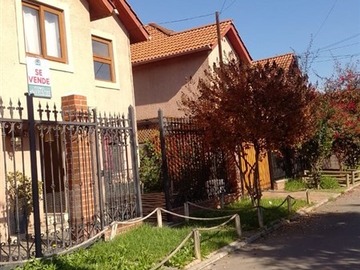 Casa en venta en Plasma sur, Talagante - 4 dormitorios, 3 baños