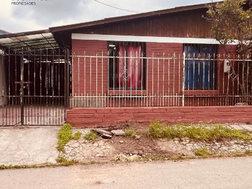 Casa en venta en Avenida Las Torres & Simón Bolívar, Maipú - 3 dormitorios, 2 baños