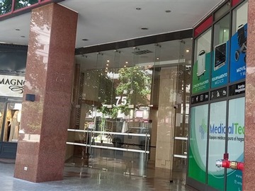 Oficina en venta en Santa Magdalena / Av Providencia, Providencia - 1 dormitorio, 1 baño