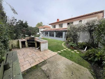 Casa en arriendo mensual en En Viña del Mar - 5 dormitorios, 6 baños