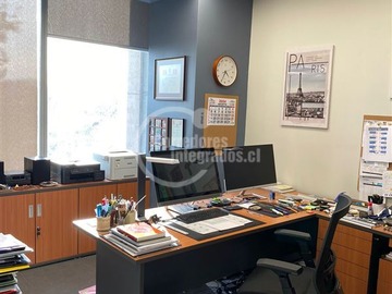 Oficina en arriendo mensual en Metro Prìncipe de Gales, La Reina - 1 dormitorio, 1 baño