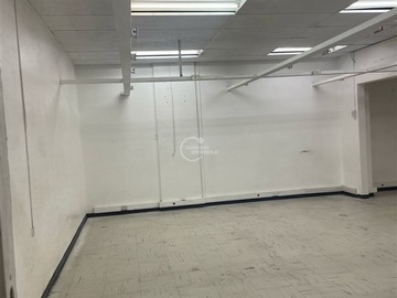 Bodega en arriendo mensual en Patronato / Santa Filomena, Recoleta - 1 baño