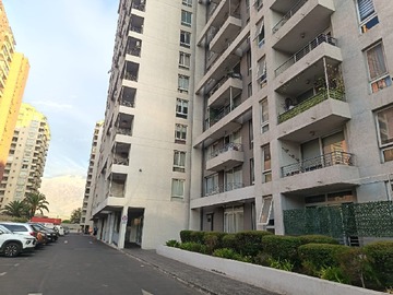 Departamento en arriendo mensual en Avenida Macul 2470, Macul - 2 dormitorios, 2 baños