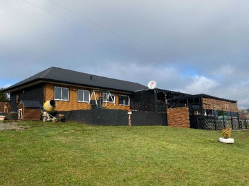 Casa en venta en Ubicación Estratégica y Entorno Tranquilo (153854), Valdivia - 4 dormitorios, 2 baños