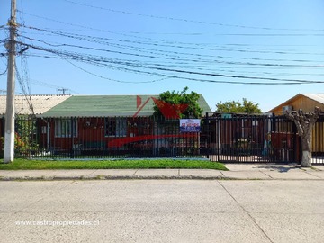 Casa en venta en Casa de Un Piso, 4 Dormitorios, 2 Baños, Quilicura. - 4 dormitorios, 2 baños