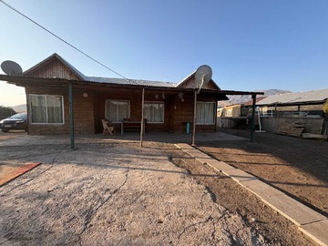 Terreno en venta en Venta parcela con casa 4D 1B en Quilapilún Al (161418), Colina