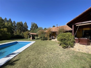 Casa en venta en lomas de rauquen, Talca - 3 dormitorios, 3 baños