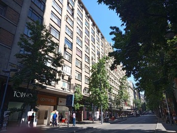 Oficina en arriendo mensual en Mac Iver - Metro Santa Lucia, Santiago - 1 baño