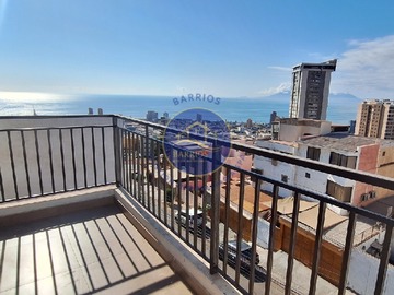 Casa en venta en Luis Franco Avalos, Parque Inglés, Antofagasta - 4 dormitorios, 3 baños