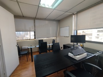 Oficina en arriendo mensual en Antonio bellet 55, Providencia - 1 dormitorio, 1 baño