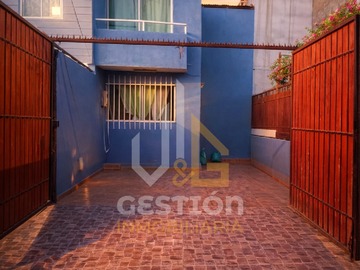 Casa en venta en Pasaje Alone Hernán Diaz Arrieta 945, Antofagasta - 3 dormitorios, 1 baño