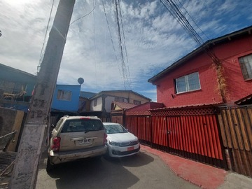 Casa en venta en Quilicura, Quilicura - 3 dormitorios, 1 baño