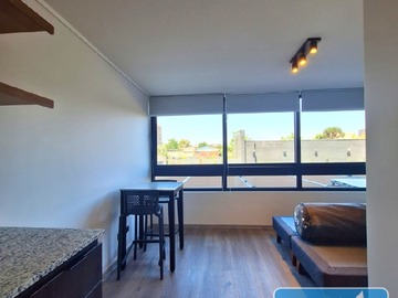 Departamento en arriendo mensual en Metro unión latinoamericana, Santiago - 1 dormitorio, 1 baño