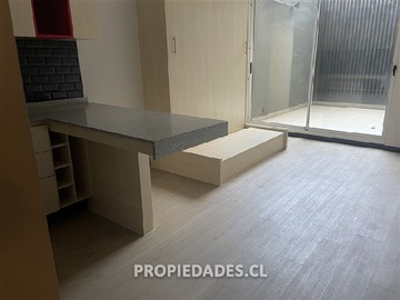 Departamento en venta en Roberto espinoza / santa isabel / con patio, Santiago - 1 dormitorio, 1 baño