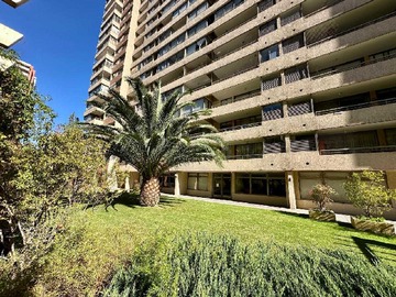Departamento en venta en Oportunidad! Venta depto Av Colón, Las Condes (166243), Las Condes - 3 dormitorios, 2 baños