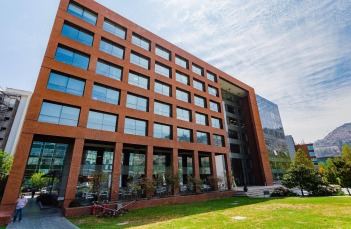 Arriendo Mensual / Oficina / Huechuraba