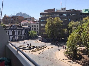 Departamento en venta en Amplio depto renovado vista Santa Lucía (25948), Santiago - 3 dormitorios, 2 baños