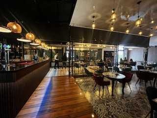 Local Comercial en venta en Ubicación Estratégica para tu Negocio (164495), Talca - 6 baños