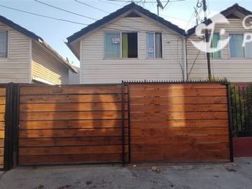 Casa en venta en Camino rinconada, Maipú - 3 dormitorios, 1 baño