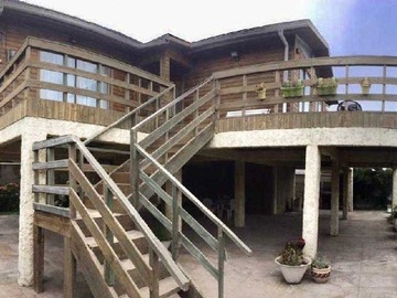 Casa en venta en Preciosa Casa con Terraza y Vista al mar (149211), Licantén - 3 dormitorios, 2 baños