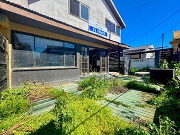 Casa en venta en Avenida Punta Arenas, Casablanca - 5 dormitorios, 2 baños