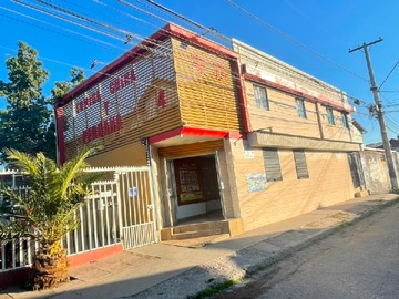 Local Comercial en venta en Excelente Oportunidad de Inversión en Puente Alto - 3 dormitorios, 2 baños