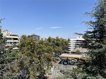 Departamento en venta en Holanda/Carlos Antúnez, Providencia - 2 dormitorios, 2 baños