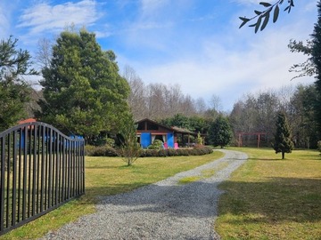 Casa en venta en Condominio río azul, Villarrica - 4 dormitorios, 4 baños