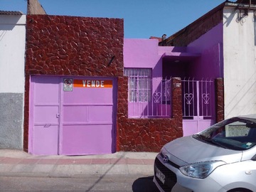 Casa en venta en Ideal inversión (68704), Antofagasta - 3 dormitorios, 2 baños