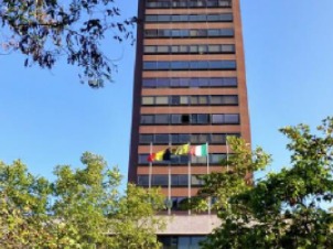 Oficina en arriendo mensual en Providencia con Tobalaba, Providencia - 3 dormitorios, 6 baños