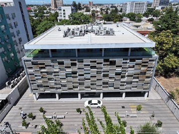 Oficina en arriendo mensual en 4 norte, Talca - 8 dormitorios, 3 baños