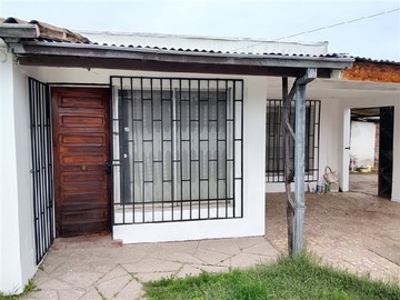 Casa en venta en V46 - poblacion villa oriente, Talca - 4 dormitorios, 2 baños