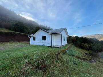 Casa en arriendo mensual en Se Arrienda Casa en Sector Pangal Bajo, Aysen (170417), Aysén - 2 dormitorios, 1 baño
