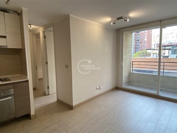 Departamento en arriendo mensual en Manuel Antonio Tocornal 350, Santiago - 2 dormitorios, 1 baño