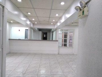 Oficina en arriendo mensual en Bandera - Huérfanos, Santiago - 12 baños