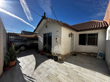 Casa en venta en Casa El Palomar: 3D/2B con gran quincho (173508), Copiapó - 3 dormitorios, 2 baños