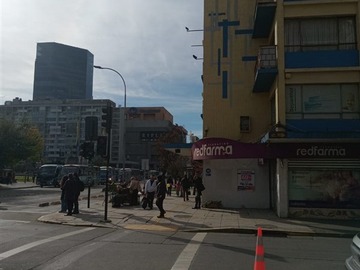 Oficina en venta en Ohiggins con castellon, Concepción - 9 dormitorios, 2 baños