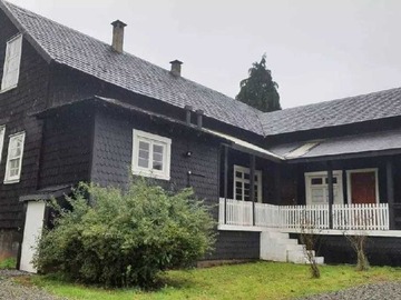 Casa en venta en Hermosa casa alemana, puerto varas (75967), Puerto Varas - 8 dormitorios, 4 baños